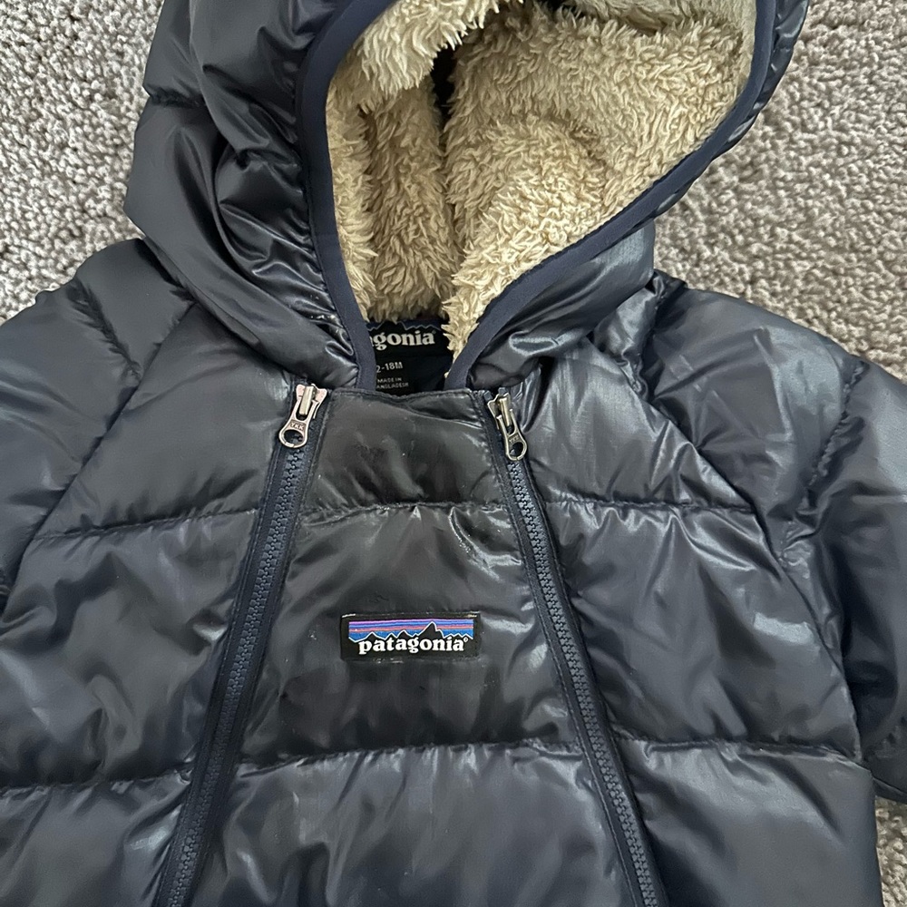 Like new Patagonia hi-loft down bunting snow suit